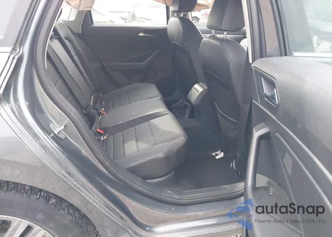 2024 Volkswagen Jetta 1.5T Se z USA, uszkodzony, nr VIN 3VW7M7BUXRM076943